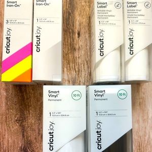 NWT HUG CRICUT JOY Lot / bundle! Smart vinyl, iron on, and label!